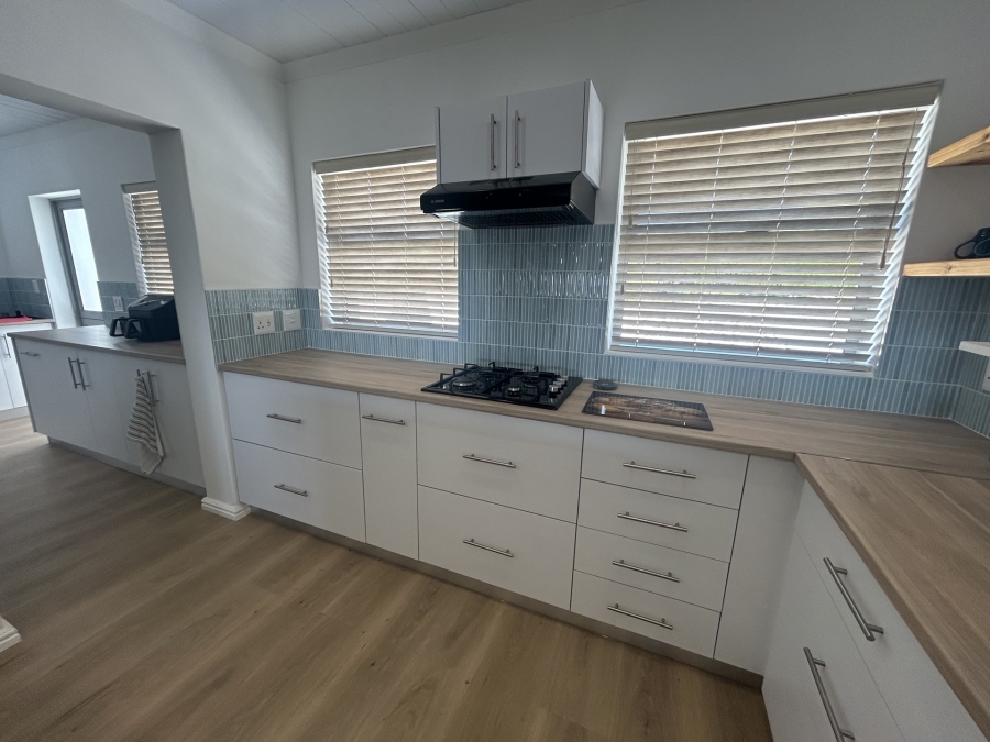 2 Bedroom Property for Sale in Agulhas Western Cape